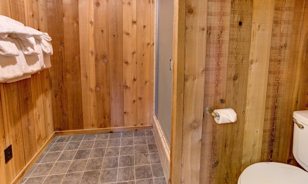 17B Tylers Timber Lodge Wawona Exteriör bild