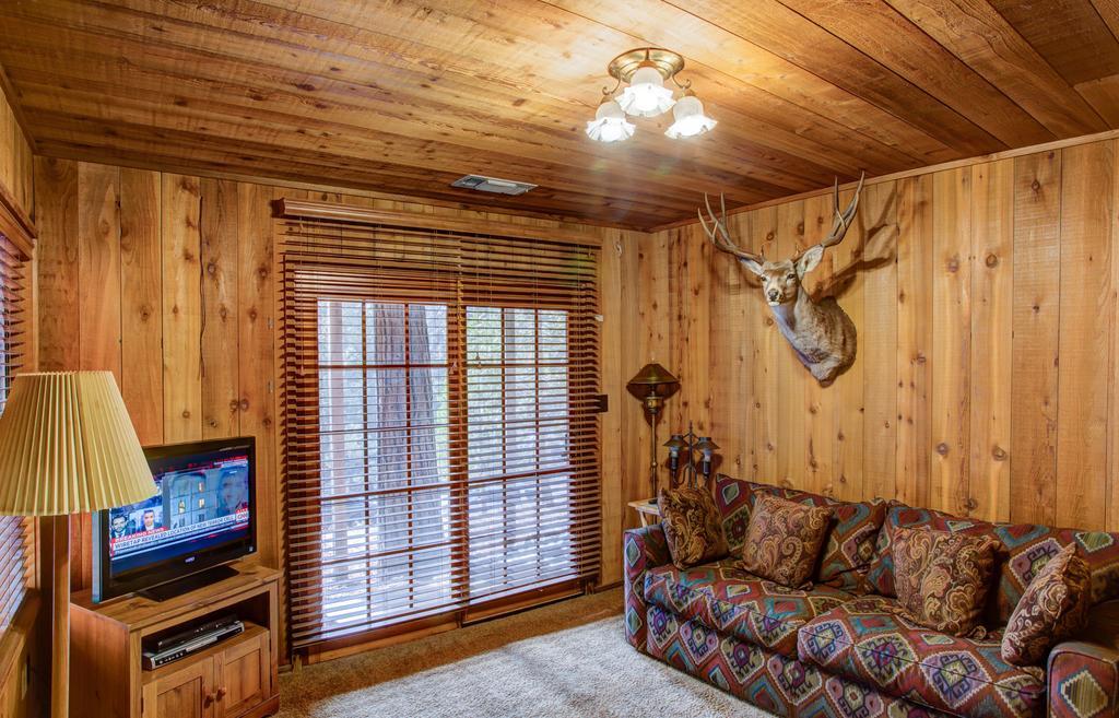 17B Tylers Timber Lodge Wawona Exteriör bild